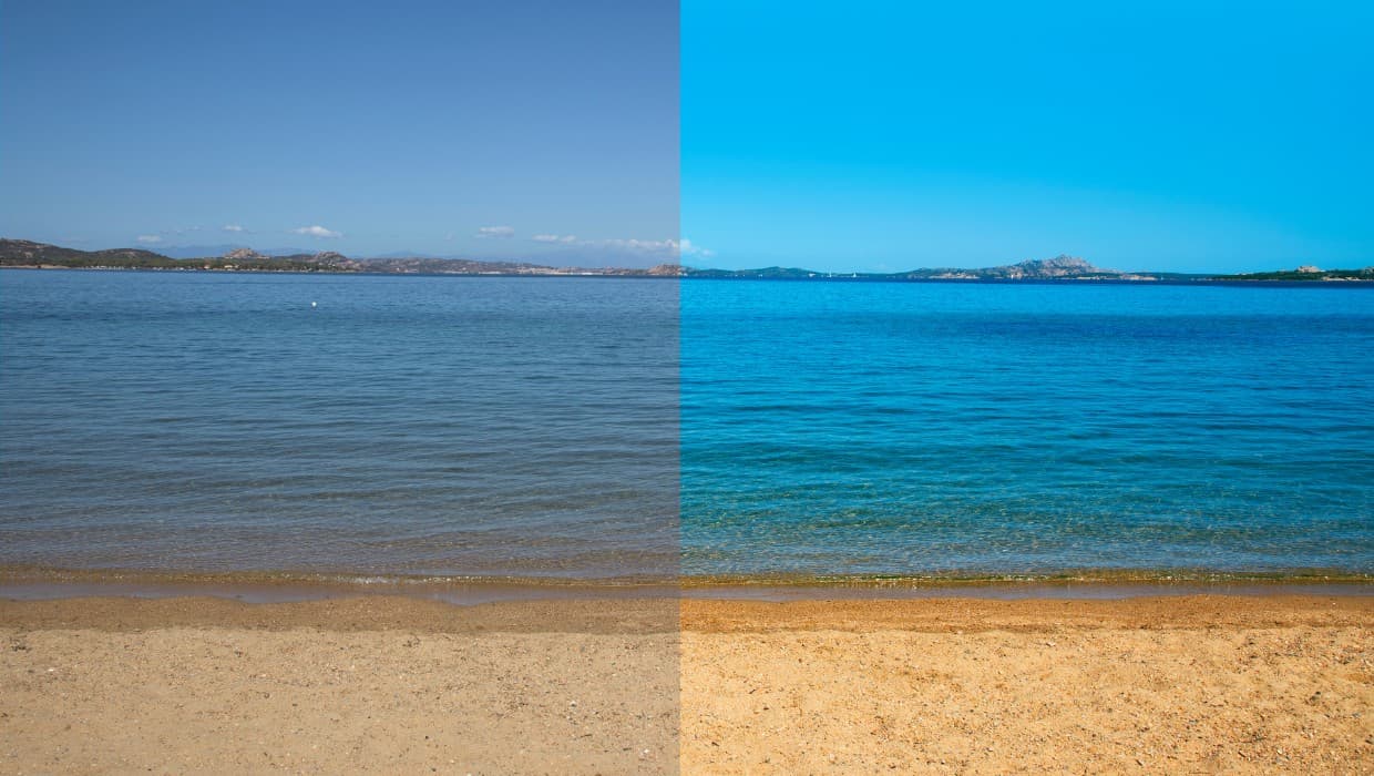 Fotografia de uma linda praia metade da foto foi aplicada a técnica color grading a outra metade está sem nenhum efeito.